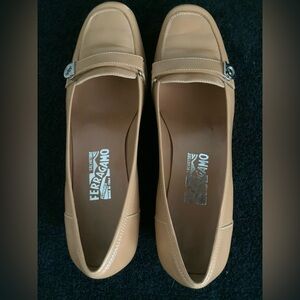 Salvatore Ferragamo Women's Tan Leather Loafers